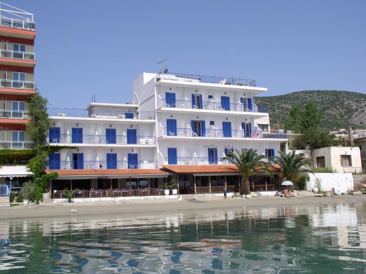 Hotel Aris Tolo Bagian luar foto